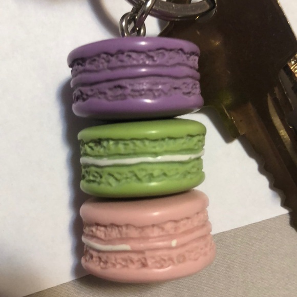 Laduree Macaron Eiffel Tower Key Chain - Picture 2 of 6